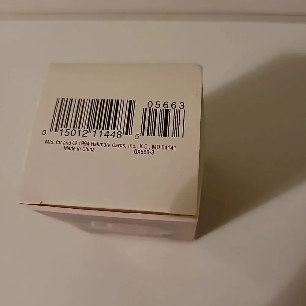 1994 Hallmark Keepsake Ornament